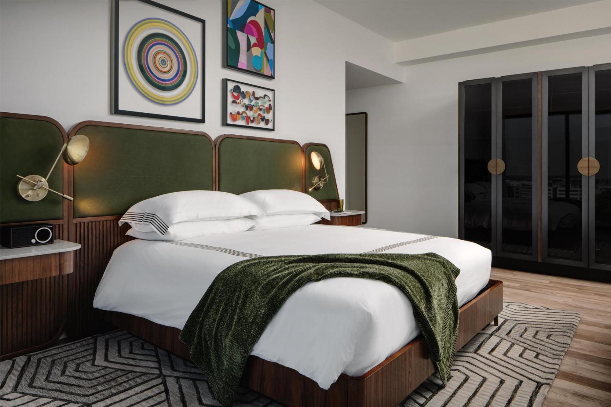 Thompson Houston, By Hyatt Hotel Exterior photo